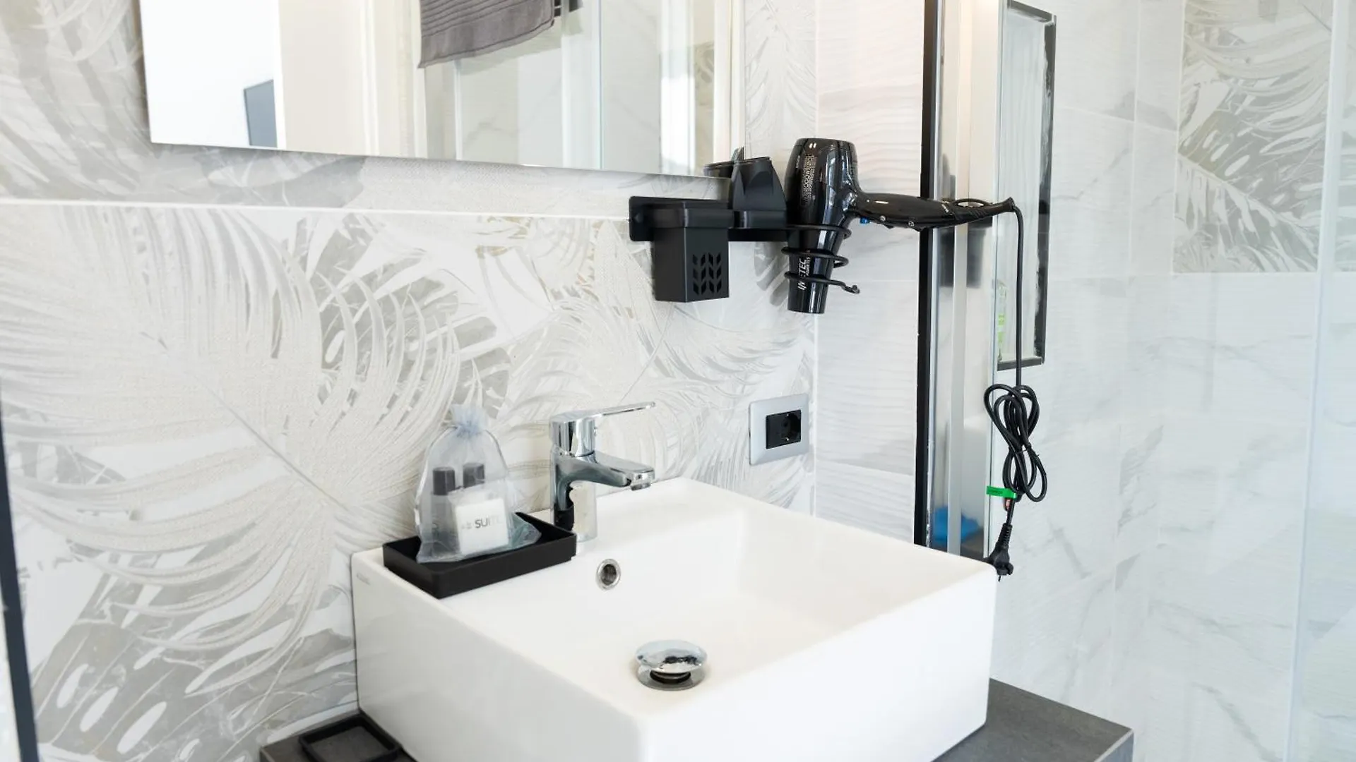 Volcano'S Suite - Fico D'India - The First Sustainable Eco - Chic Suite In Sicily Catania 0*,